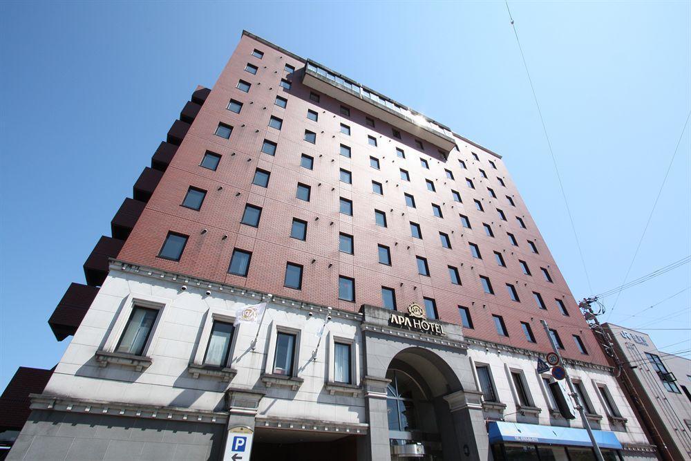 Apa Hotel Tonami Ekimae Екстер'єр фото